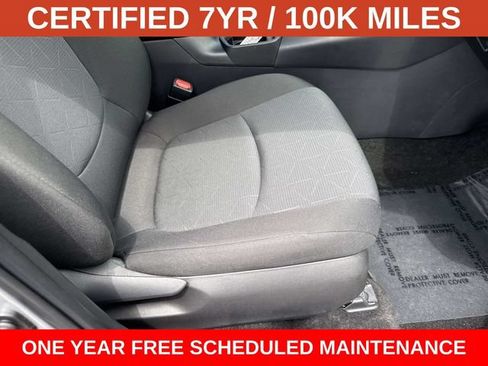 Used 2024 Toyota RAV4 XLE AWD/4WD image 10