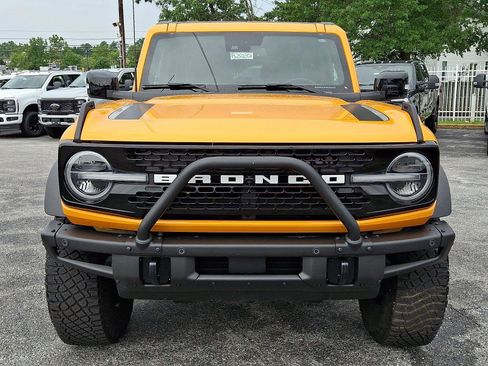 Certified 2021 Ford Bronco First Edition AWD/4WD image 2