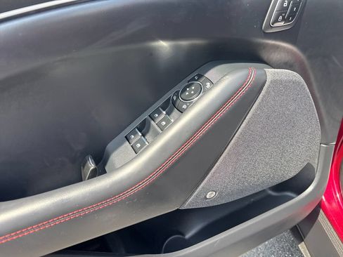 Used 2025 Ford Mustang Mach-E Premium w/ Sport Appearance Package AWD/4WD image 28