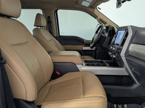 Used 2022 Ford F250 Lariat w/ Lariat Ultimate Package image 23