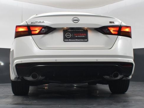 New 2025 Nissan Altima 2.5 SR image 41