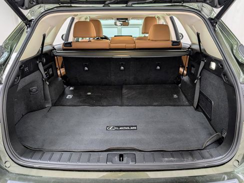 Used 2022 Lexus RX 350L FWD w/ Premium Package image 21