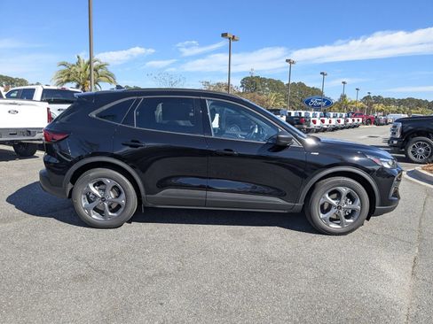 New 2026 Ford Escape ST-Line w/ Tech Pack #1 image 4