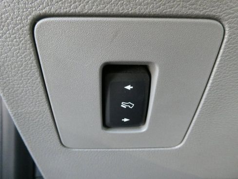 Used 2016 Ford F150 XLT w/ Equipment Group 302A Luxury image 24