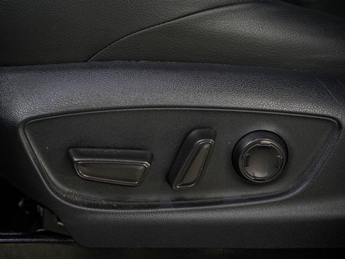 Used 2024 Toyota Tacoma TRD Sport image 26