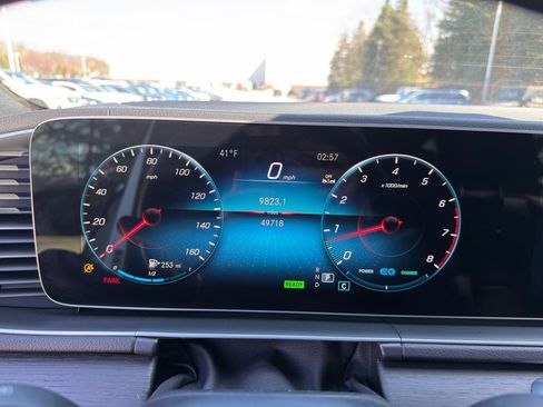 Used 2023 Mercedes-Benz GLS 450 4MATIC image 21