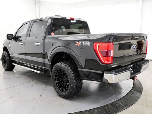 Used 2022 Ford F150 XLT w/ XTR Package AWD/4WD image 5