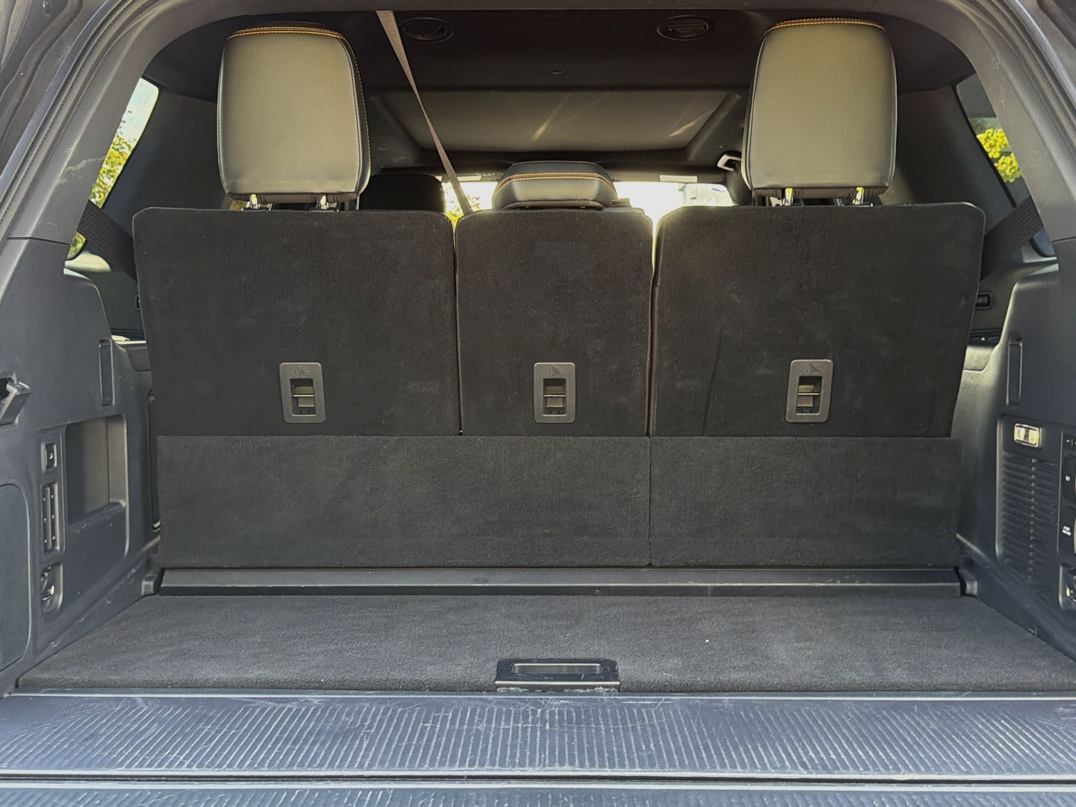 Used 2025 Ford Expedition Tremor AWD/4WD image 20