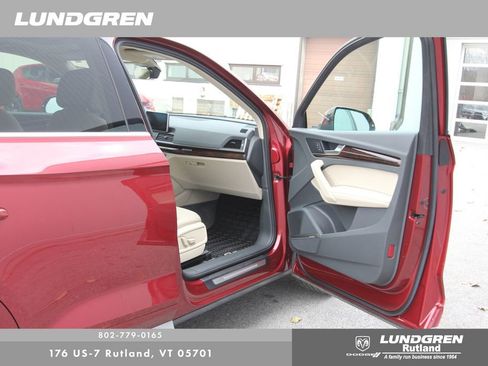Used 2019 Audi Q5 2.0T Premium Plus w/ Premium Plus Package image 8