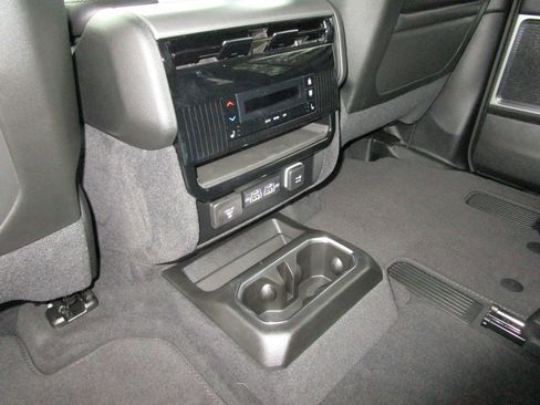 New 2026 Jeep Grand Wagoneer Limited w/ Convenience Group I image 23