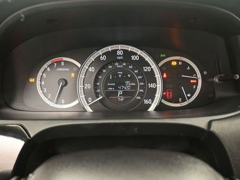 Used 2017 Honda Accord LX image 4