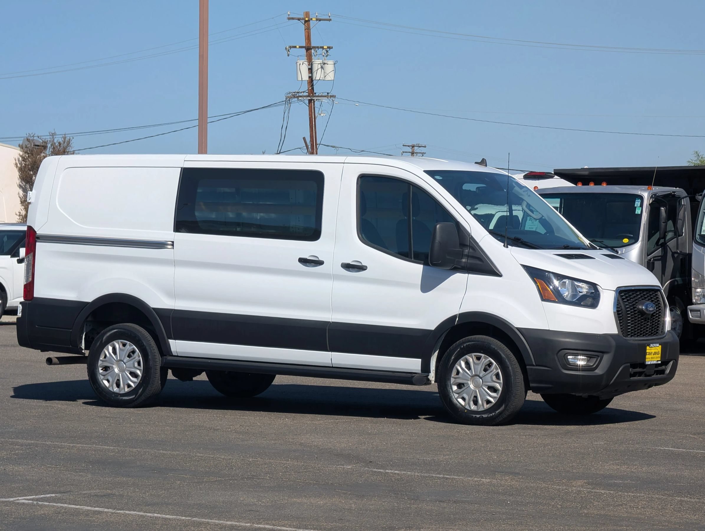 Used 2025 Ford Transit 250 Low Roof w/ Exterior Upgrade Package RWD image 1