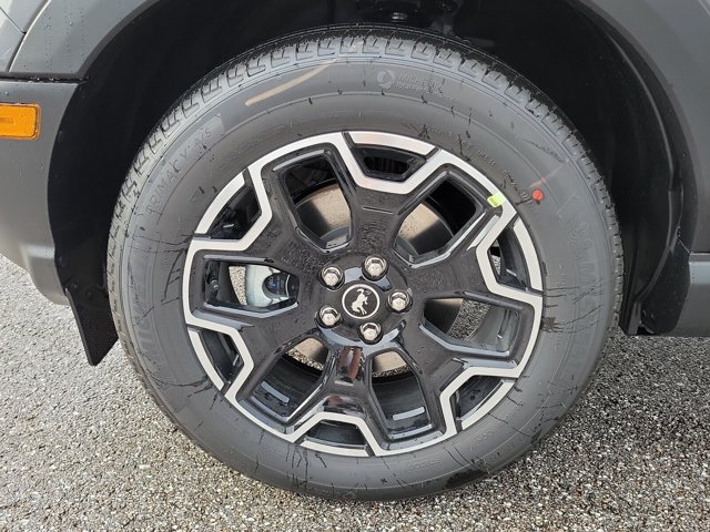 New 2026 Ford Bronco Sport Outer Banks w/ Outer Banks Tech Package+ AWD/4WD image 6