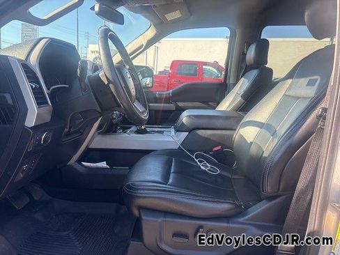 Used 2020 Ford F150 Lariat image 7