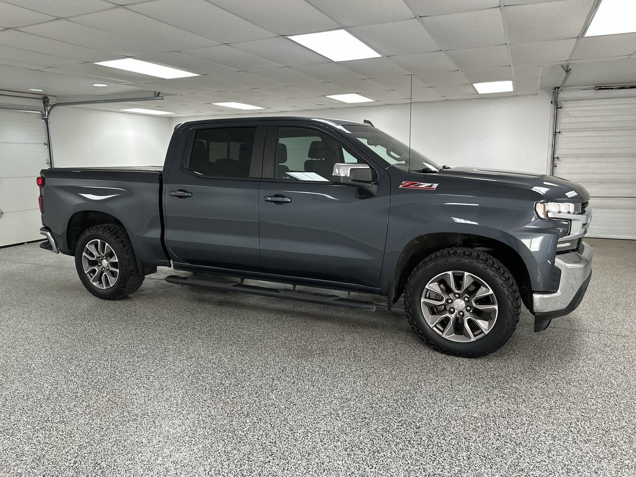 Used 2021 Chevrolet Silverado 1500 LT w/ All Star Edition Plus AWD/4WD image 2