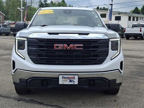 Used 2022 GMC Sierra 1500 Pro w/ Pro Value Package AWD/4WD image 2