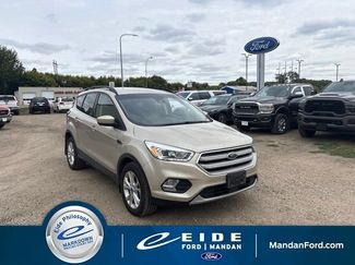 Used 2018 Ford Escape SEL w/ Ford Safe & Smart Package AWD/4WD video 1