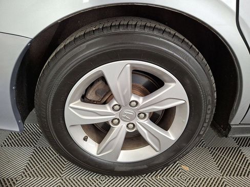 Used 2019 Honda Odyssey EX-L image 27