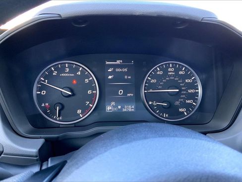 Certified 2025 Subaru Crosstrek 2.0i Premium image 12