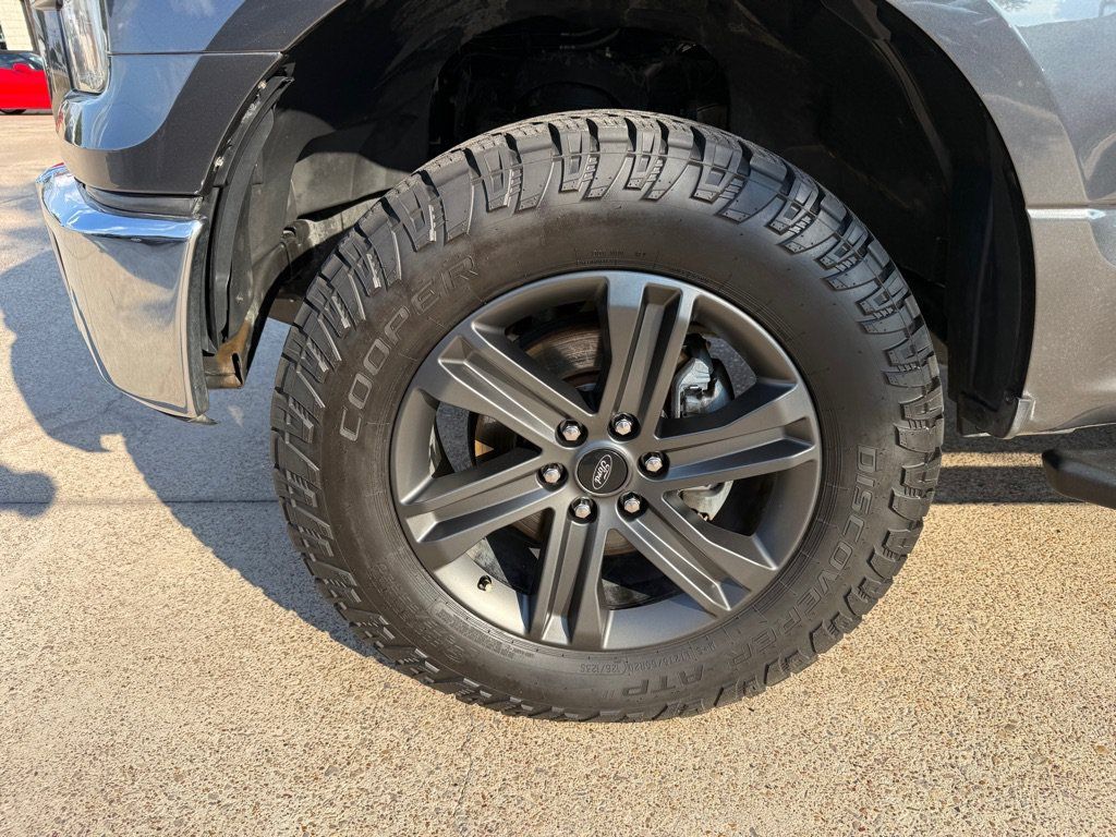 Used 2015 Ford F150 XLT w/ Equipment Group 301A Mid AWD/4WD image 14