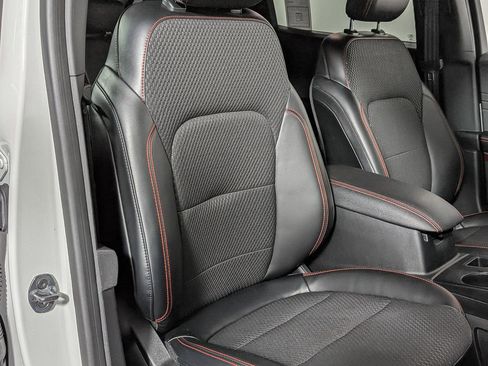 Used 2023 Ford Escape ST-Line w/ Tech Pack #1 image 30