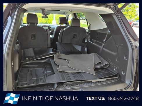Used 2019 Chevrolet Traverse Premier w/ Redline Edition AWD/4WD image 21