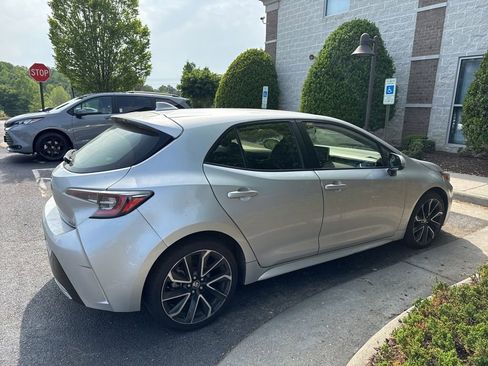 Used 2021 Toyota Corolla XSE FWD image 2