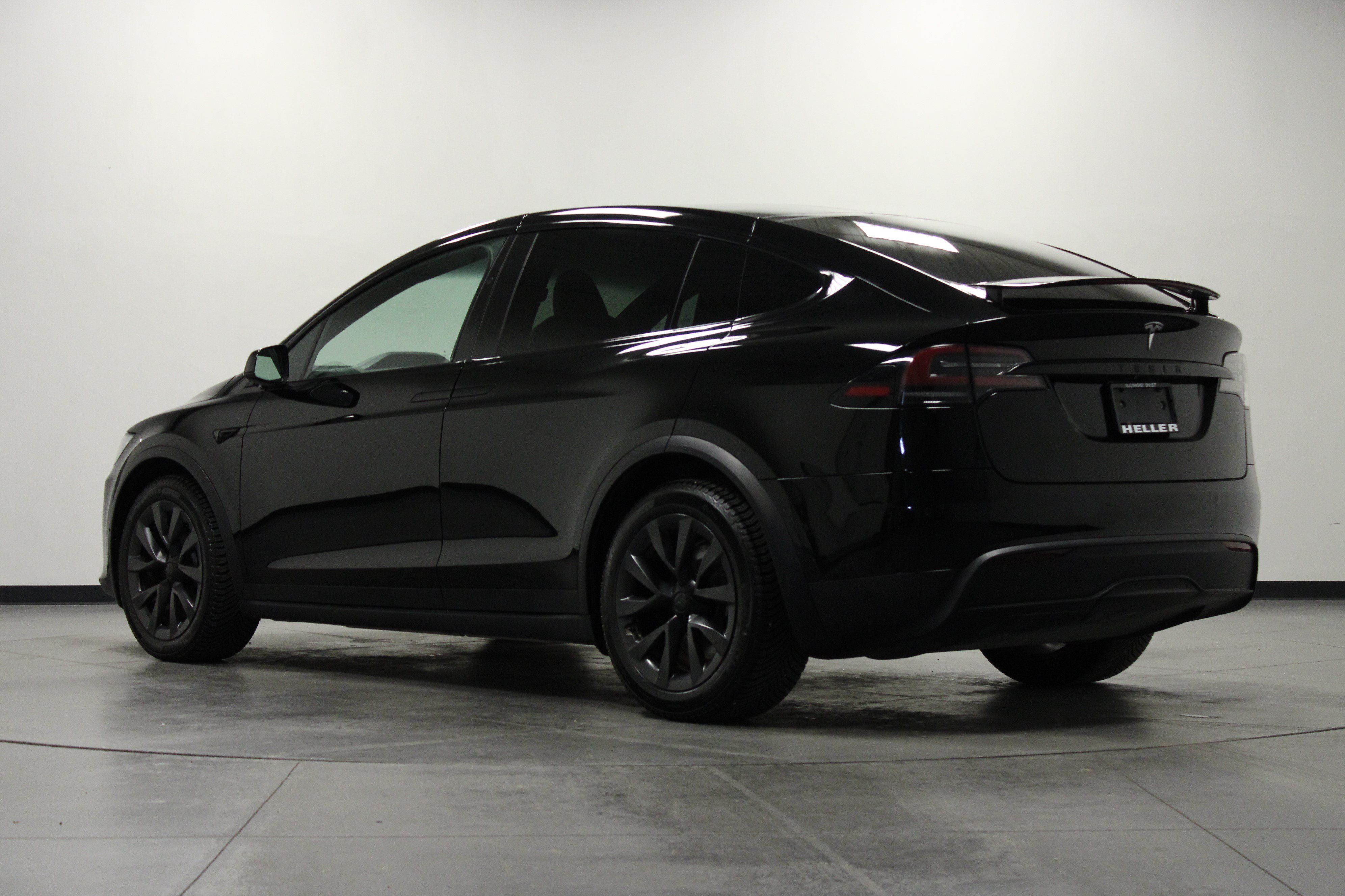 Used 2023 Tesla Model X AWD/4WD image 6
