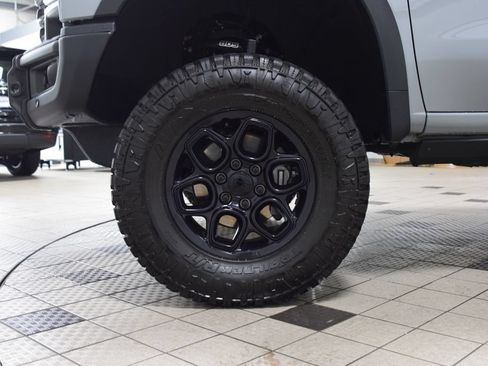 Used 2024 Chevrolet Silverado 1500 ZR2 w/ ZR2 Bison Edition AWD/4WD image 31