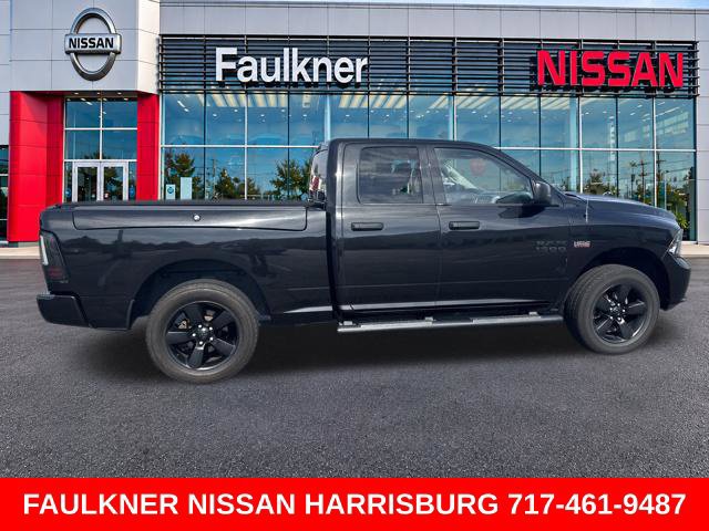 Used 2017 RAM 1500 Express w/ Black Ram 1500 Express Group AWD/4WD image 8