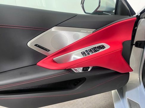 Used 2021 Chevrolet Corvette Stingray Preferred Conv w/ Z51 Performance Package RWD image 26