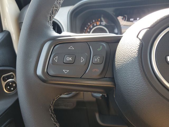 New 2025 Jeep Gladiator Sport AWD/4WD image 23