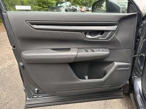 Used 2024 Honda CR-V EX image 8