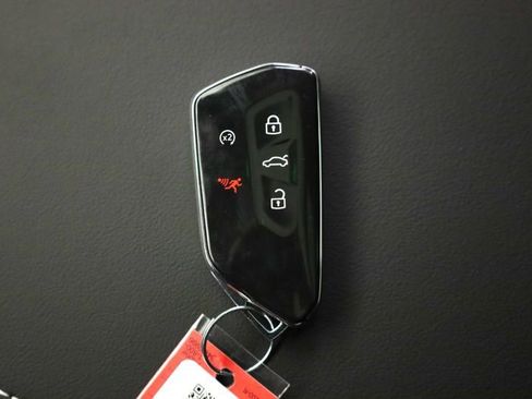 New 2026 Volkswagen Atlas SE image 42