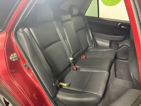 Used 2016 Subaru Outback 3.6R Limited w/ Popular Package #4 AWD/4WD image 32
