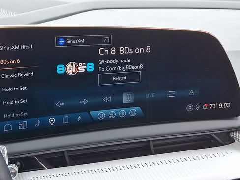 Certified 2025 Cadillac Optiq Luxury 2 w/ LPO, Floor Liner Package AWD/4WD image 16