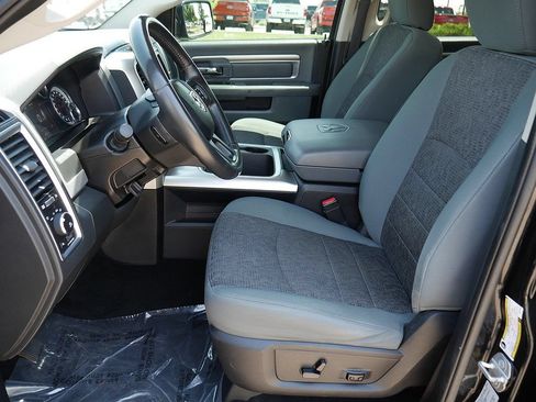 Used 2016 RAM 1500 Big Horn AWD/4WD image 10