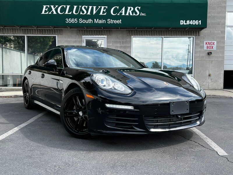 Used 2014 Porsche Panamera S RWD image 1