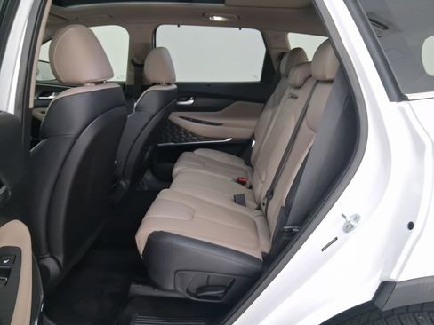Used 2019 Hyundai Santa Fe FWD image 12