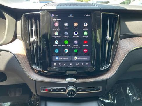 Certified 2023 Volvo XC60 B5 Ultimate w/ Climate Package AWD/4WD image 20