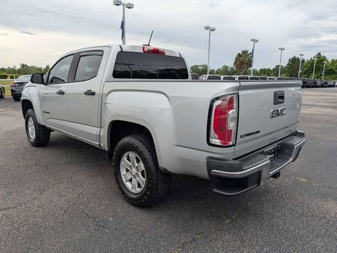 Used 2017 GMC Canyon 2WD Crew Cab w/ Convenience Package image 8