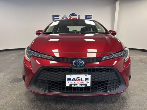 Used 2022 Toyota Corolla LE image 4