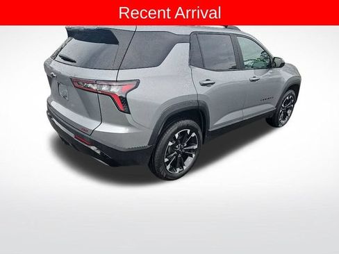 Used 2025 Chevrolet Equinox RS AWD/4WD image 6