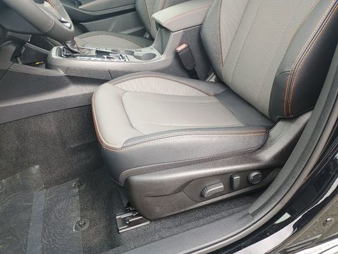 New 2026 Subaru Crosstrek 2.5i Limited AWD/4WD image 9