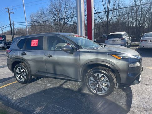 Certified 2023 Nissan Rogue SV image 6