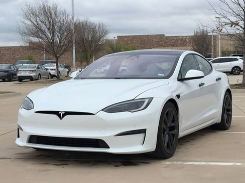 Used 2022 Tesla Model S image 3