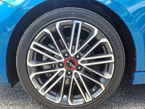 Certified 2023 Kia Forte GT w/ GT2 Package FWD image 8