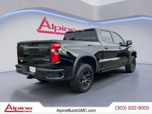 Used 2024 Chevrolet Silverado 1500 ZR2 w/ Technology Package image 5