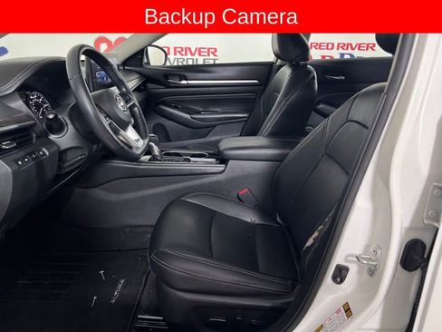 Used 2023 Nissan Altima 2.5 SL AWD/4WD image 11