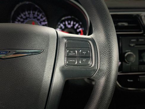 Used 2012 Chrysler 200 LX FWD image 16